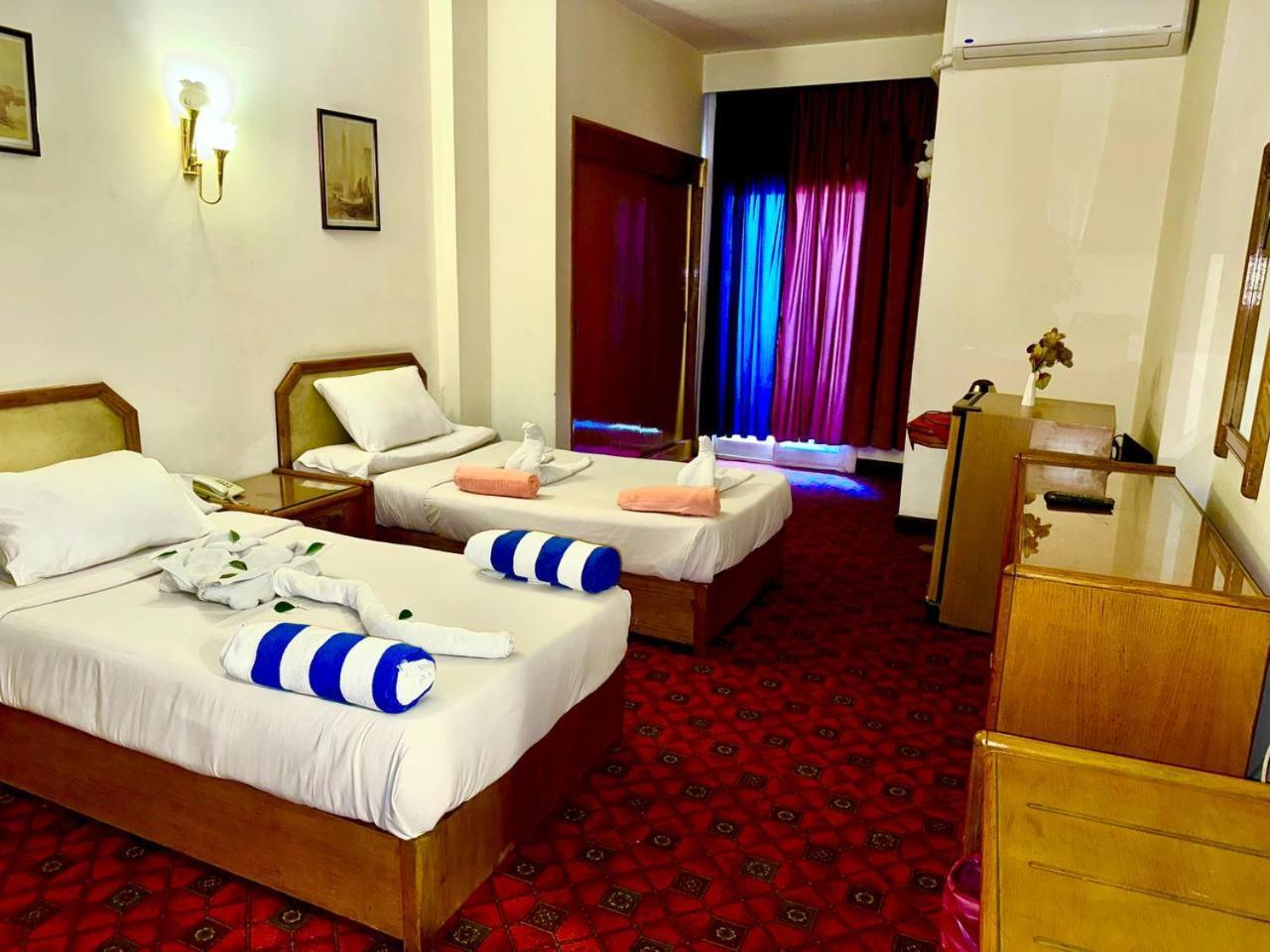 Queens Valley Hotel Luksor Zewnętrze zdjęcie